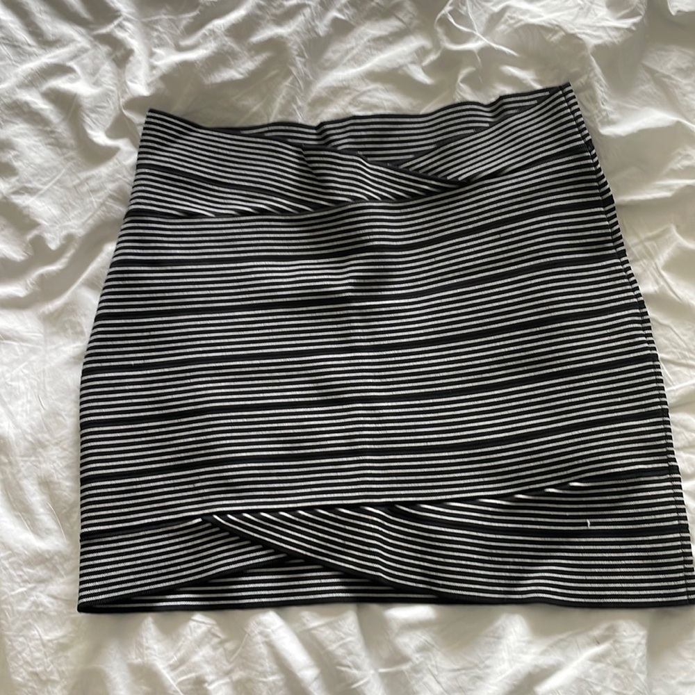 Bcbg Pencil skirt